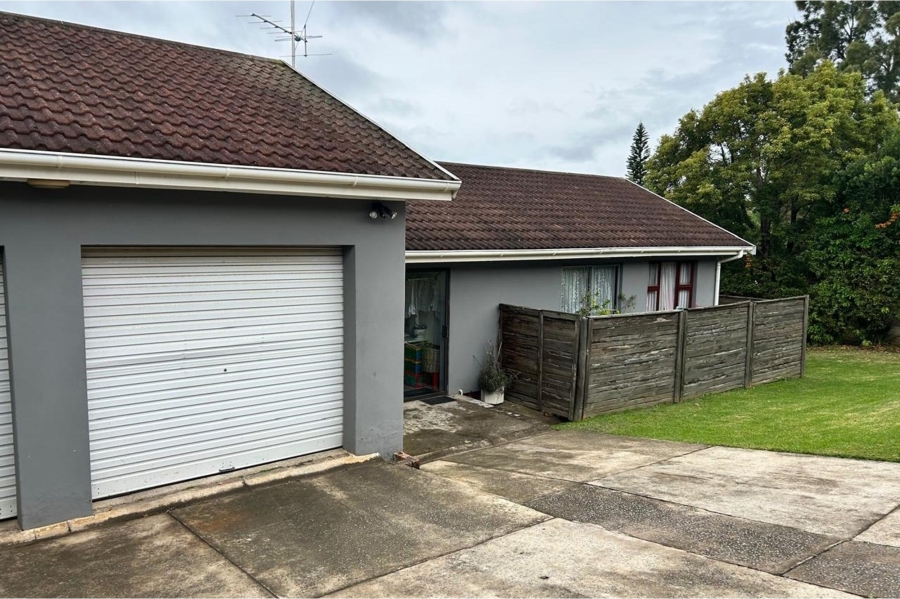 4 Bedroom Property for Sale in Dorchester Heights Eastern Cape